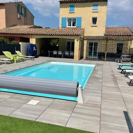 Maison 8-10 Pers Avec Piscine Aux Portes De St Aygulf Vakantiehuis *