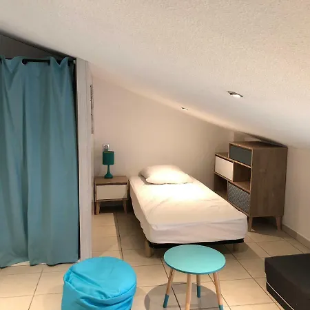 Holiday home Maison 8-10 Pers Avec Piscine Aux Portes De St Aygulf *